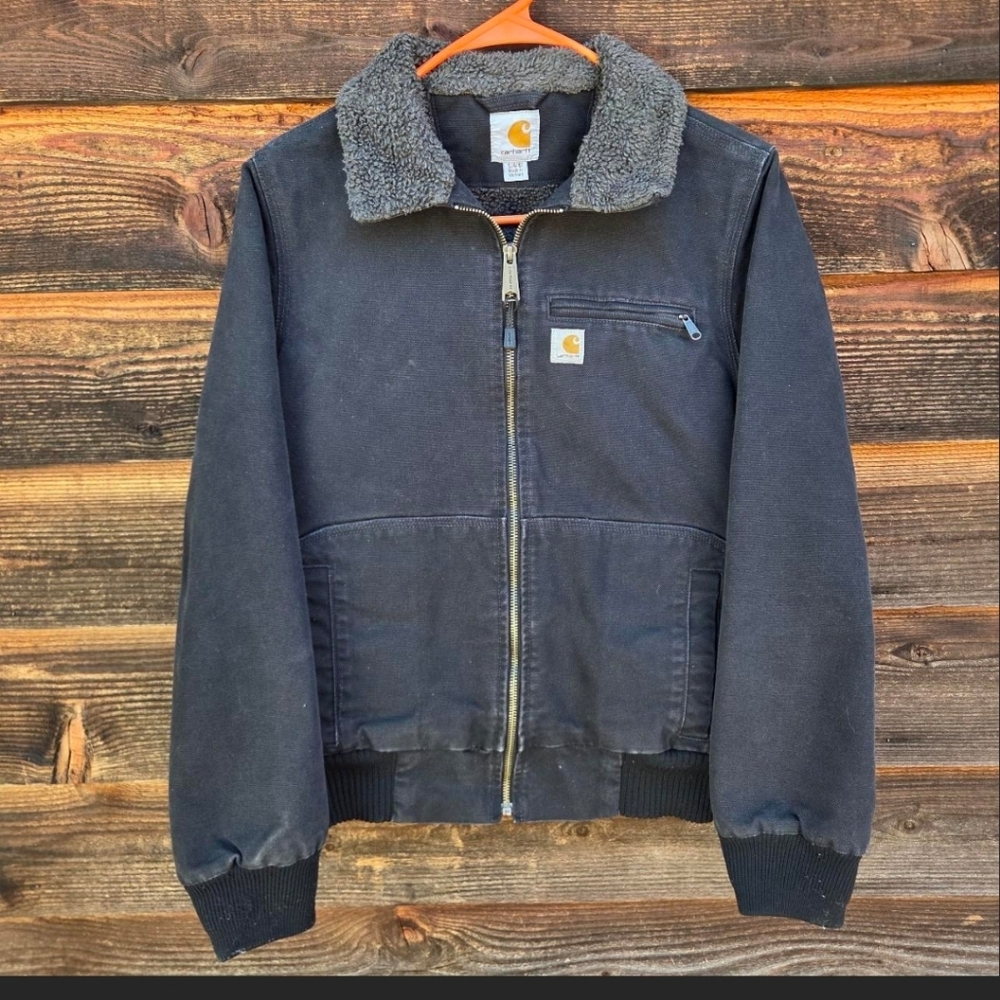 Carhartt Wildwood Jacket Yellowstone worn by Beth Dutton Faded Black  100815-001